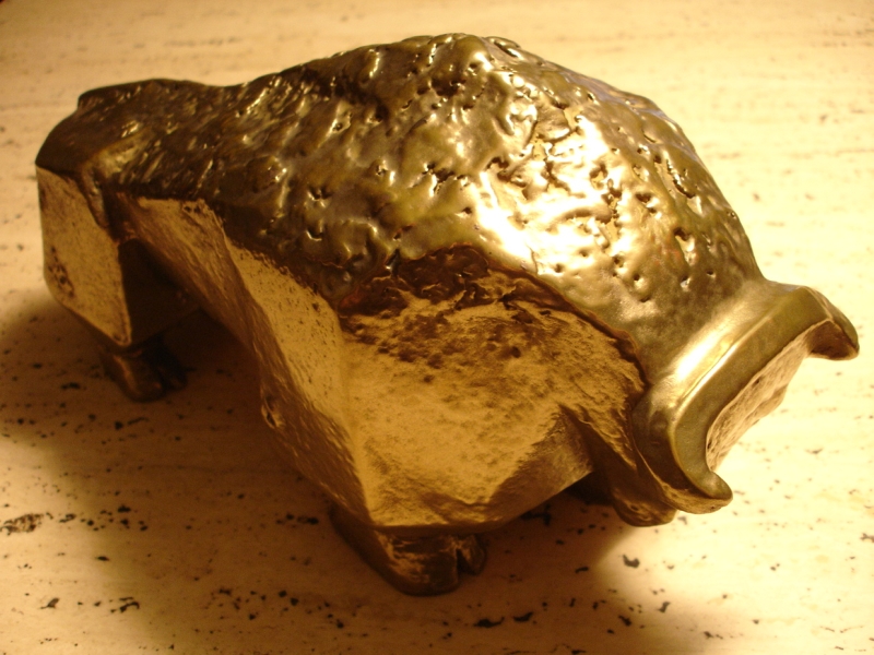 Midas Metall Toro de oro "Memphis" | © Midas Surfaces GmbH